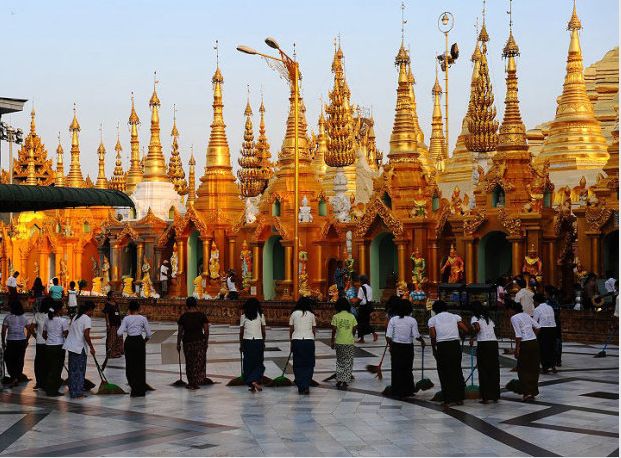 黃金的仰光大金寺http://m.tasensoftware.com/new/63_256/2010_8_13_du609801350131801024240.shtml