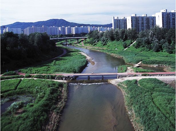 道橋傳說http://m.tasensoftware.com/new/63_256/2010_8_2_du10584105312801027490.shtml