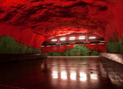 世界上各種有趣的地鐵站