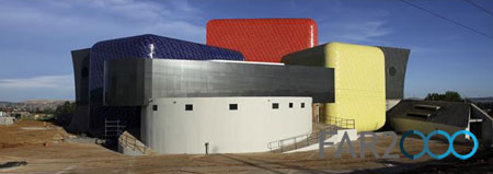 ��(c��)��D