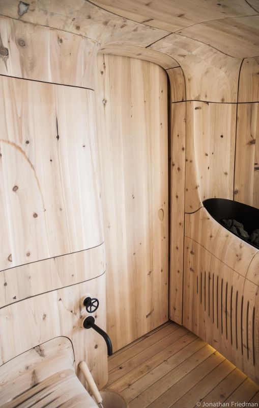 Bernyk島巖穴桑拿房