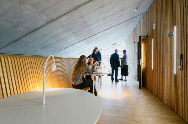 海勒魯普高中文化藝術(shù)中心