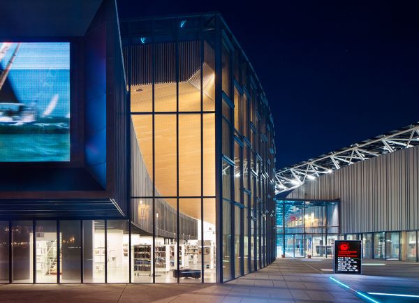 ����ʥ�R�� ��������픵��Ļ��C���w