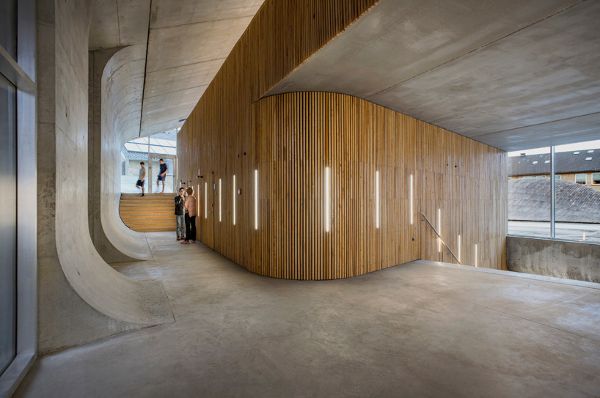 海勒魯普高中文化藝術(shù)中心