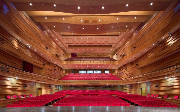 中國深圳表演藝術(shù)中心