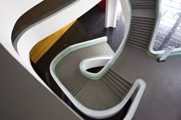 中國深圳表演藝術(shù)中心